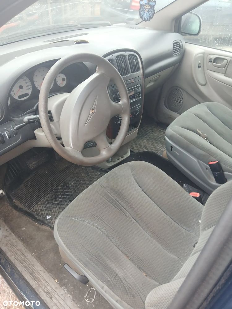 chrysler voyager IV fotel kanapa deska kokpit podsufitka boczek podłokietnik licznik panel szyb - 2