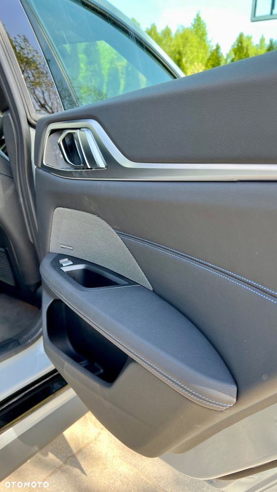 BMW i4 83.9kWh M50 xDrive - 28