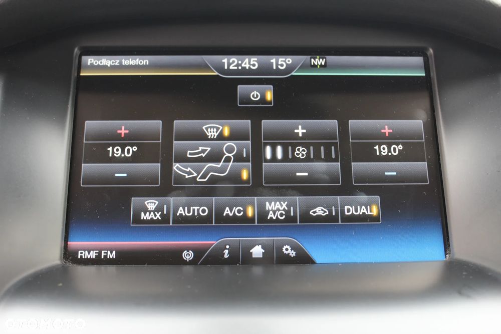 Ford Focus 1.0 EcoBoost STart-Stopp-System TITANIUM - 28