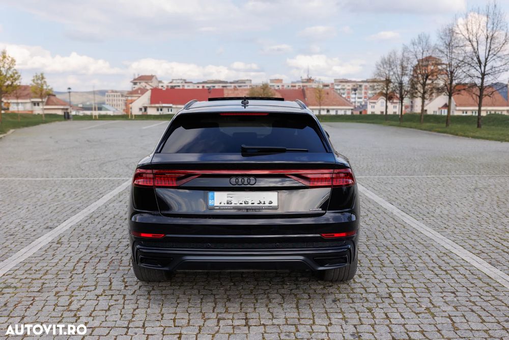 Audi Q8 - 5