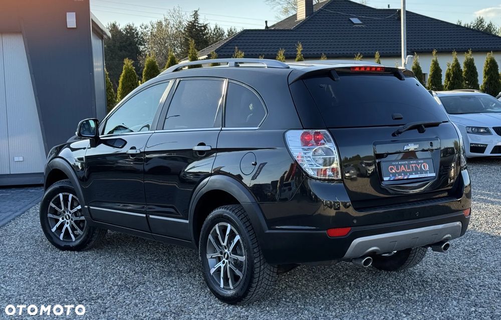 Chevrolet Captiva 3.0 4WD LTZ - 11