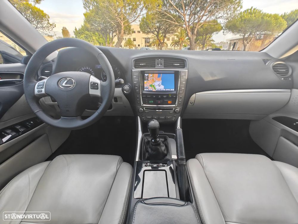 Lexus IS 200 d P.Executive 6G - 19
