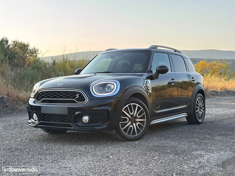 MINI Countryman Cooper SE ALL4 Auto - 1