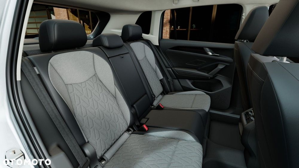 Volkswagen Tiguan - 13