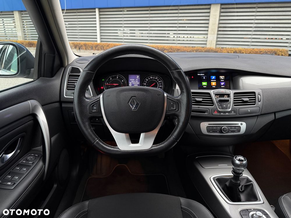 Renault Laguna 2.0 dCi Black Edition - 14