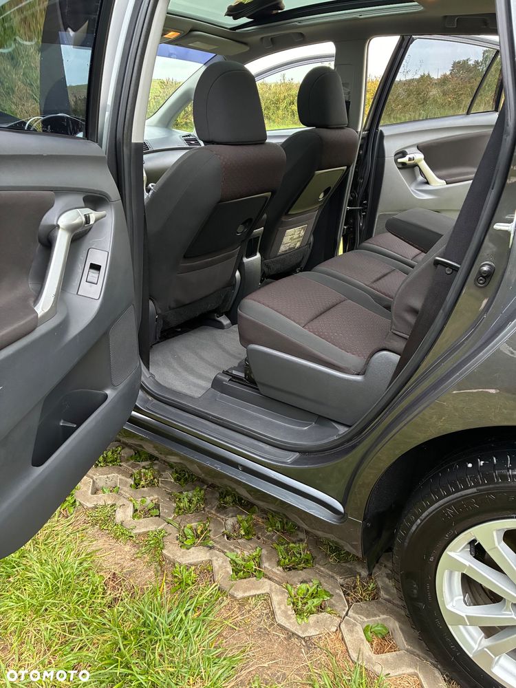 Toyota Verso - 12