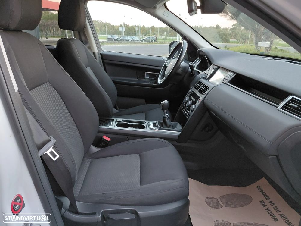 Land Rover Discovery Sport 2.0 TD4 HSE - 21