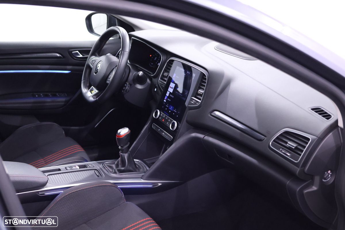Renault Mégane Sport Tourer 1.3 TCe R.S. Line - 23