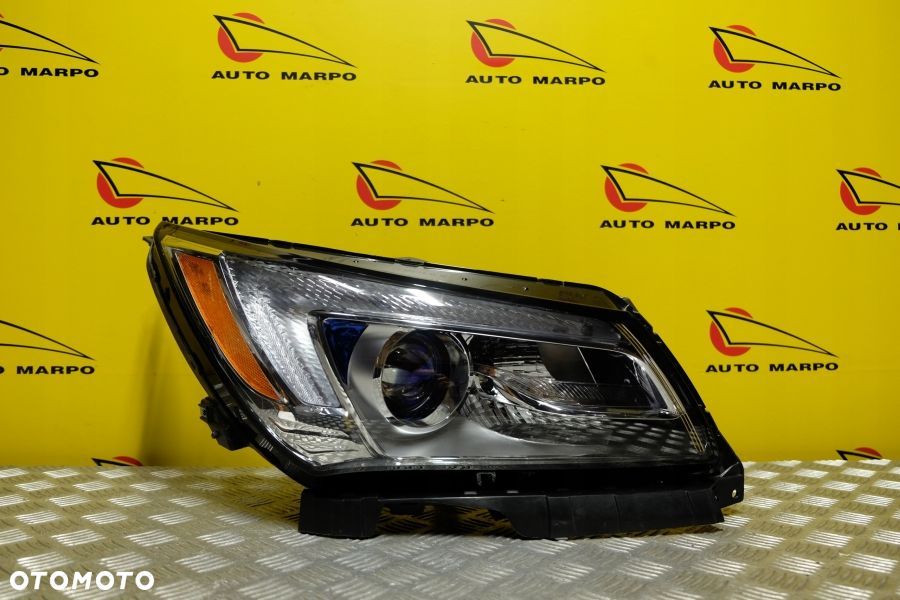 BUICK LACROSSE 2014- REFLEKTOR LAMPA ZWYKŁA SOCZEWKOWA PRAWA USA - 2