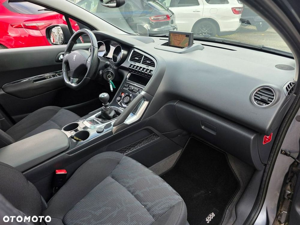 Peugeot 3008 1.6 THP Allure - 29