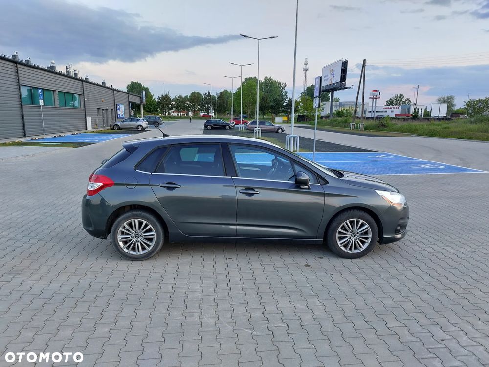 Citroën C4 1.6 HDi Equilibre - 11