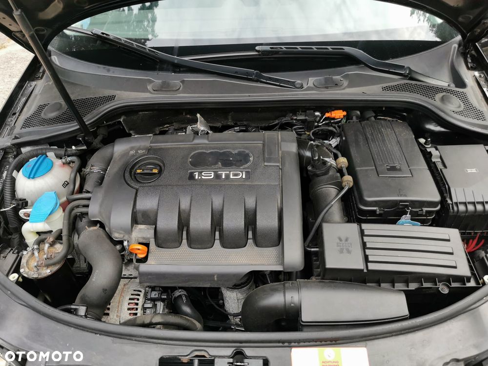 Audi A3 3-drzwiowe - 32