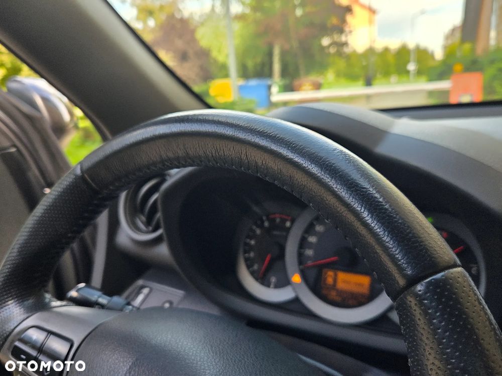 Toyota RAV4 2.0 4x4 Sol - 38