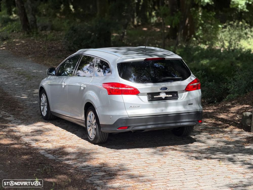 Ford Focus SW 1.0 EcoBoost Titanium - 34
