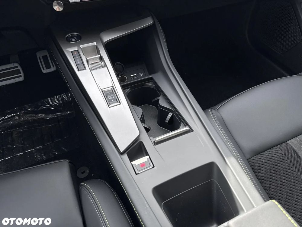 Peugeot 408 - 22
