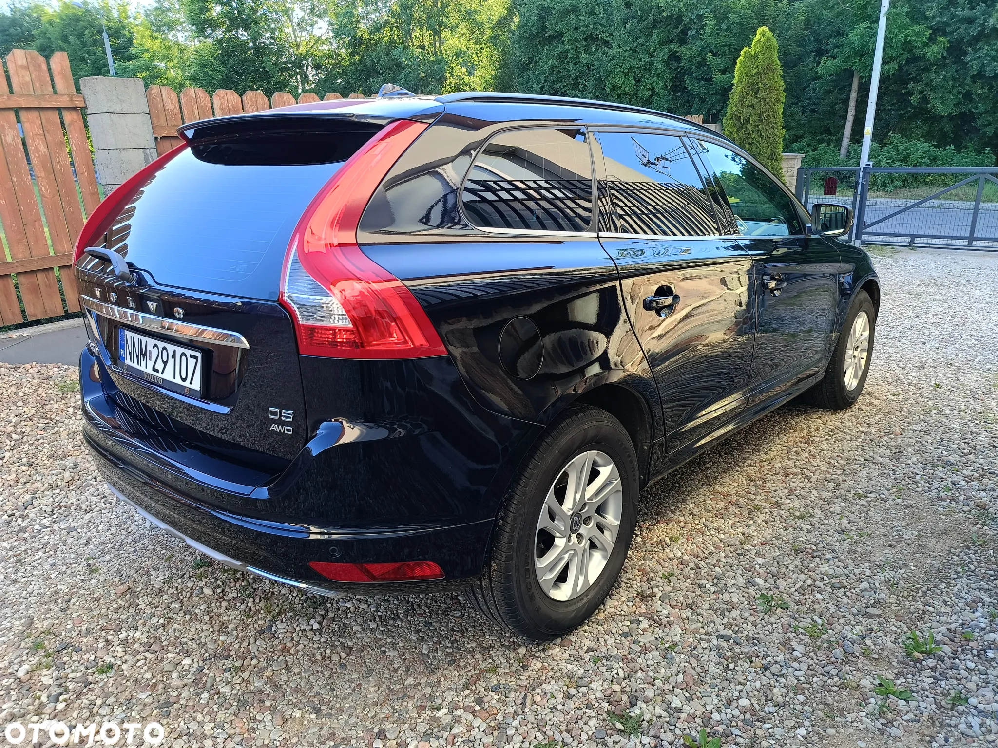 Volvo XC 60 D5 AWD Momentum - 2