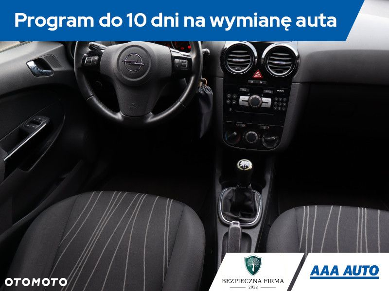 Opel Corsa - 8