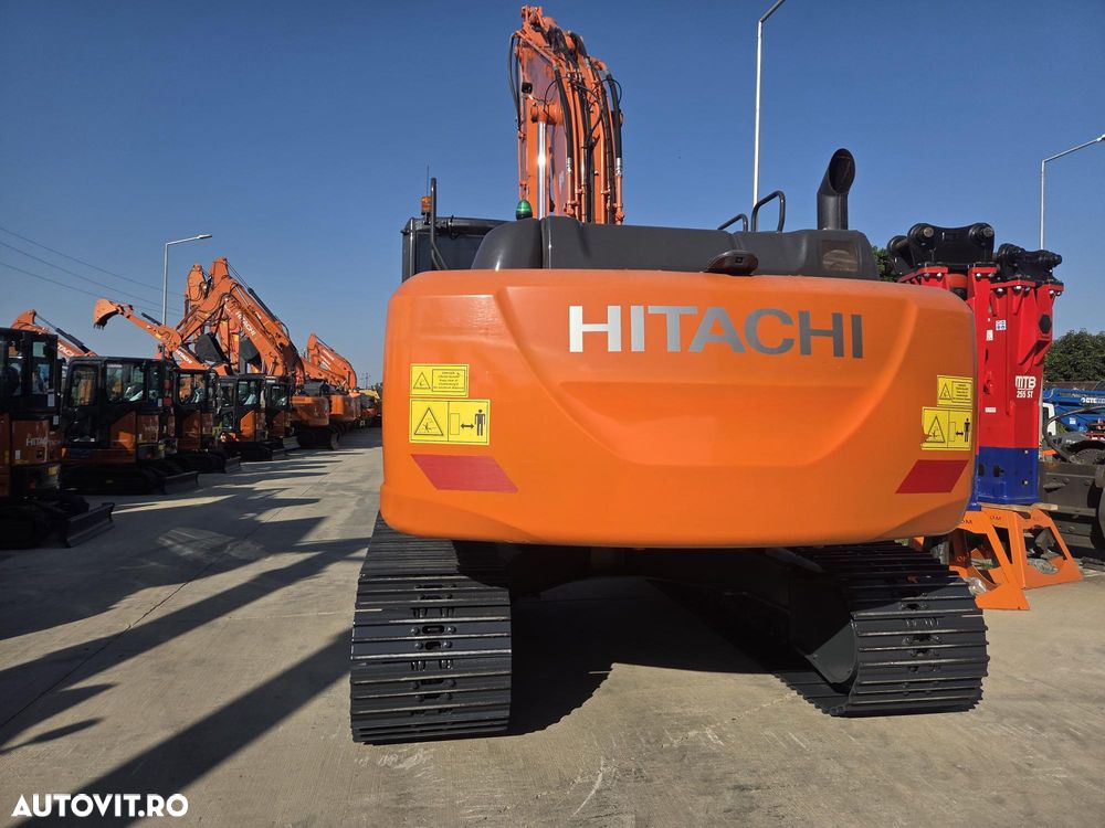 Hitachi ZX210LC-6, 2021, 2.676h, 23,1 tone, CUPLA RAPIDA HIDRAULICA, cupa 1,3mc, 3 pompe hidr, inst picon, camera spate si laterale, antifurt, latime 2,99m, ad sapare 7m, cons mediu 12l/h, lant 90% ok, posibil leasing-STARE CA NOU-PROMOTIE 99.750 Eur+Tva - 3