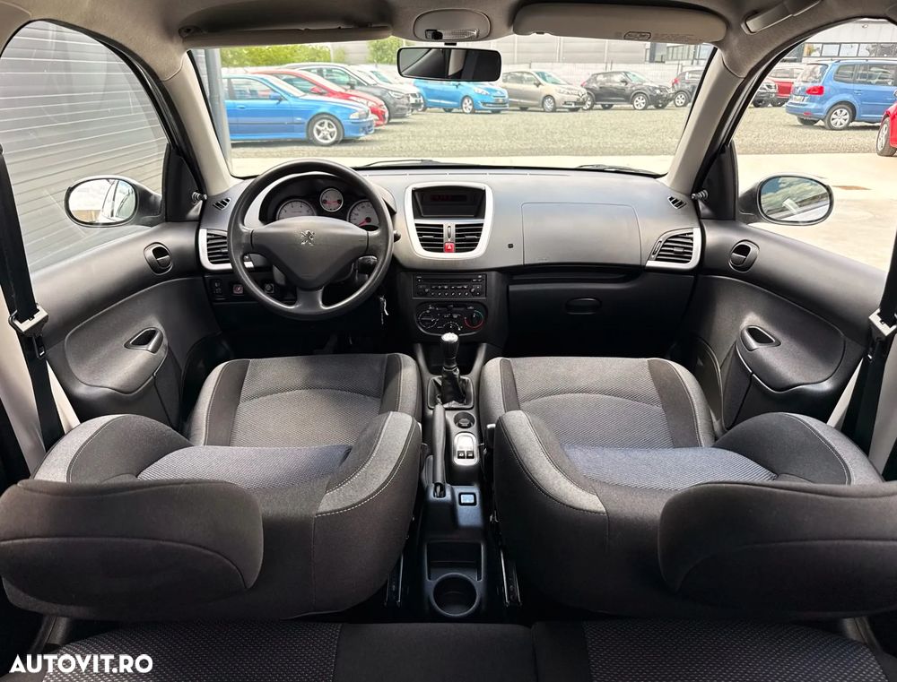 Peugeot 206+ 75 Urban Move - 21