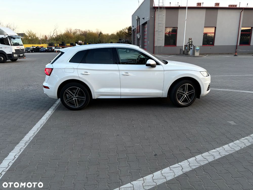 Audi Q5 35 TDI Quattro S tronic - 6