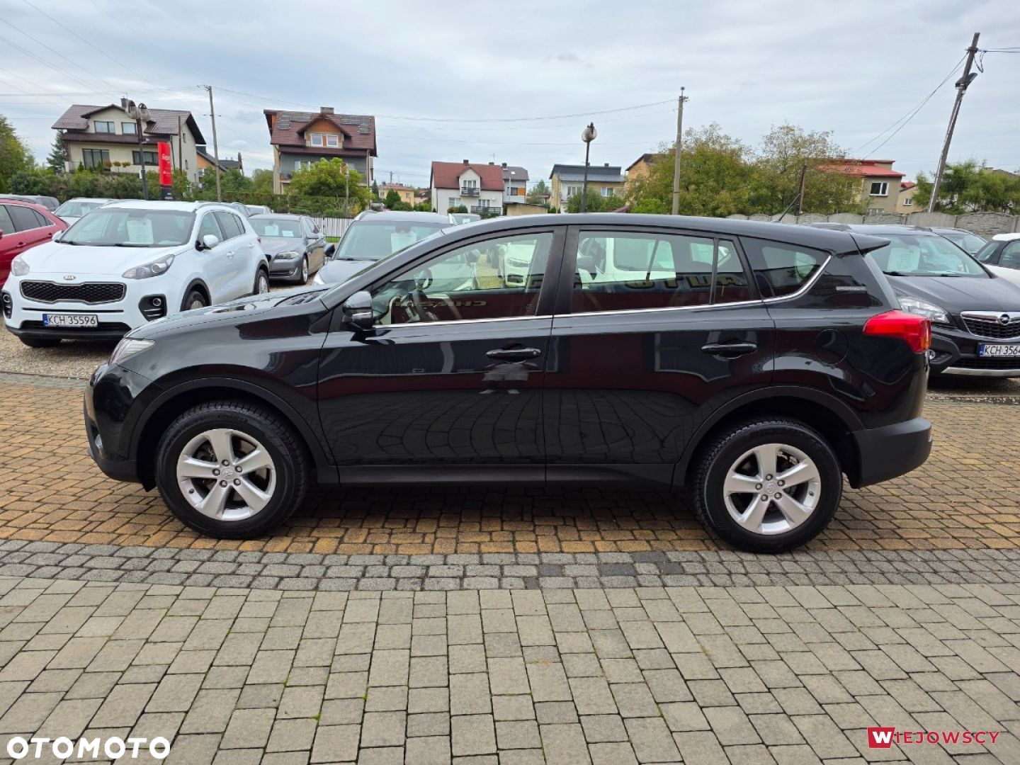 Toyota RAV4 - 6