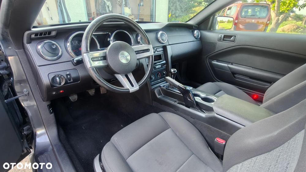 Ford Mustang 4.0 V6 - 12