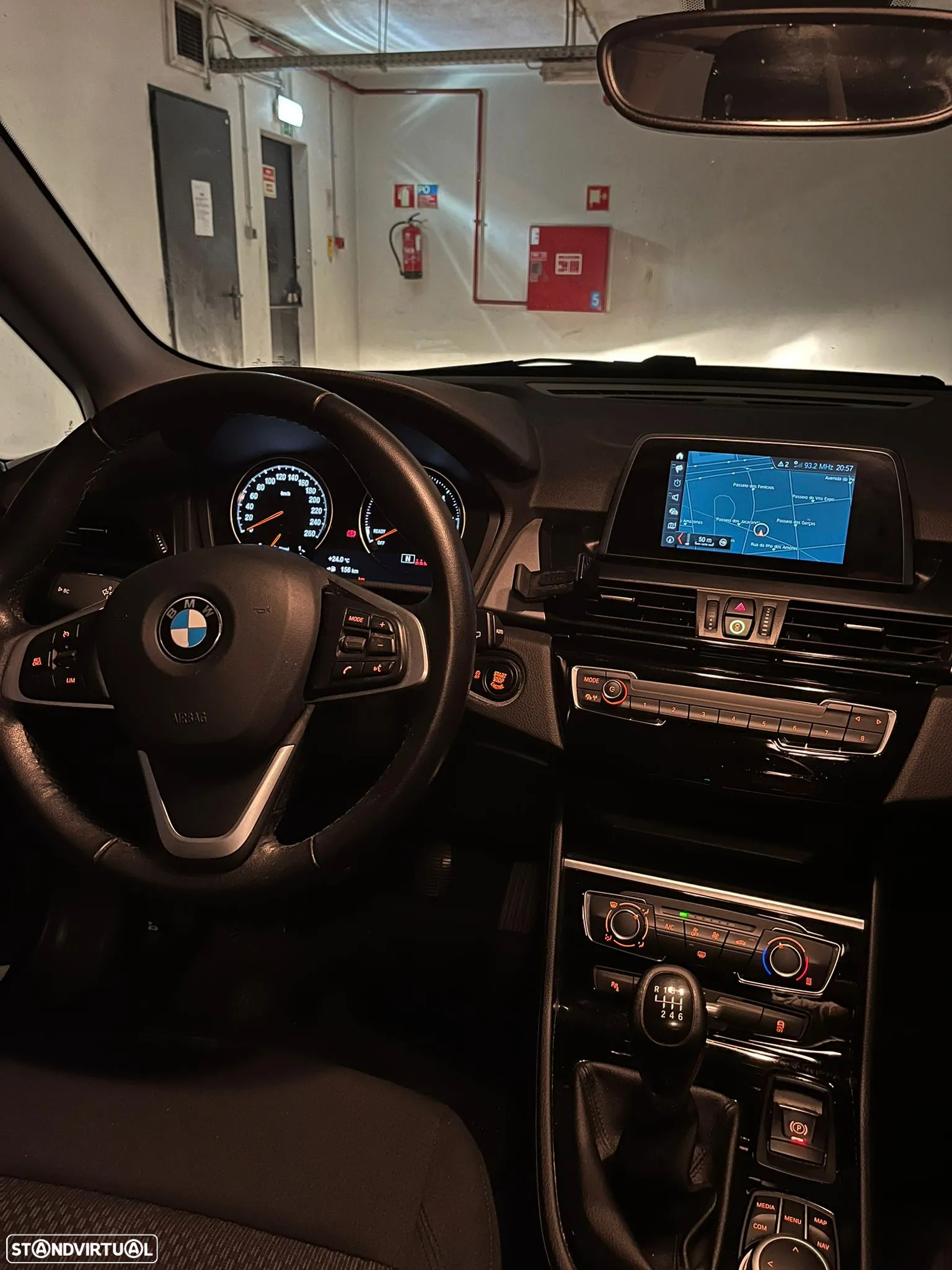 BMW 216 Active Tourer d - 8