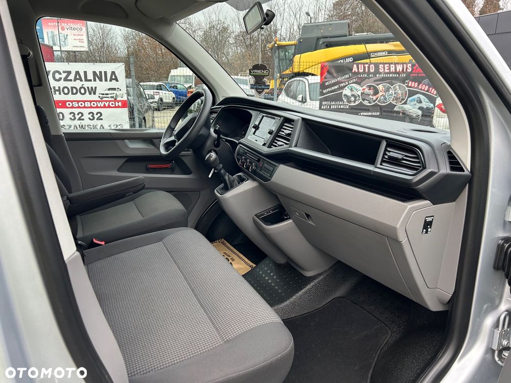 Volkswagen Transporter T6 - 6