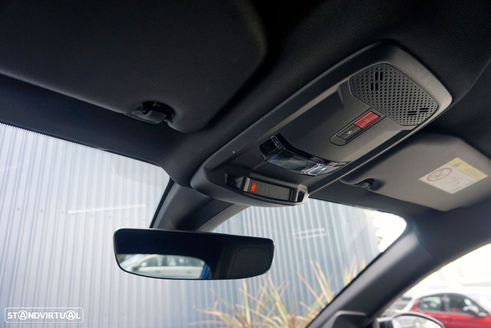 Peugeot 208 1.2 PureTech GT Line - 34