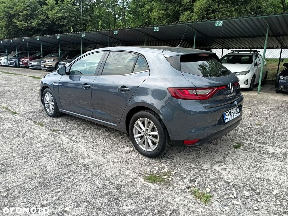 Renault Megane 1.6 SCe Life - 17