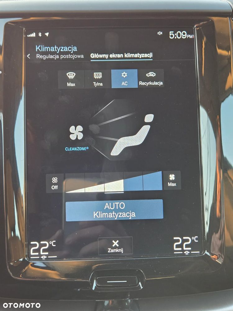 Volvo XC 60 T4 Momentum - 27