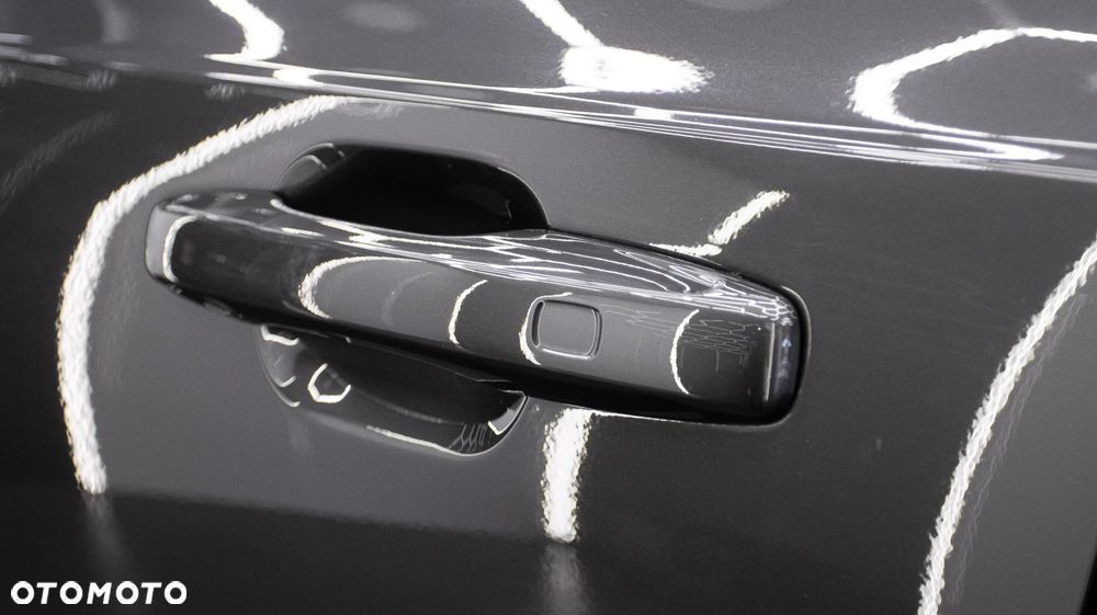 Volvo XC 90 T8 AWD Plug-In Hybrid Plus Dark 7os - 16