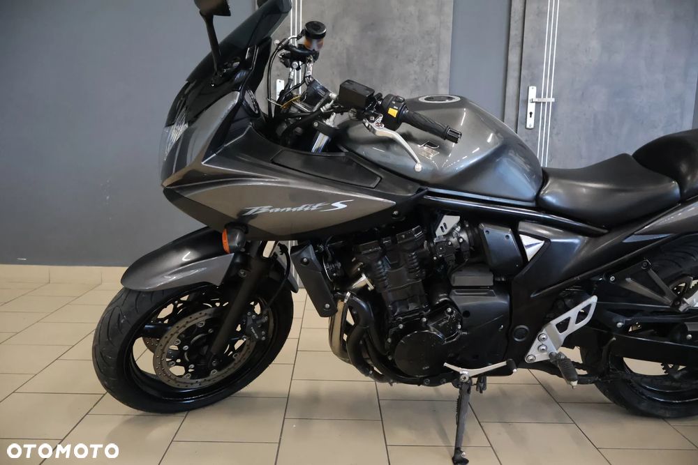 Suzuki Bandit - 7