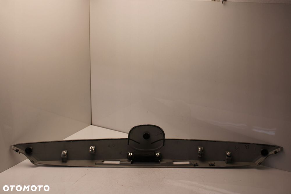 MAZDA MAZDA 5 CW III 10R- BLENDA LISTWA KLAPY BAGAŻNIKA TYŁ TYLNA - 7