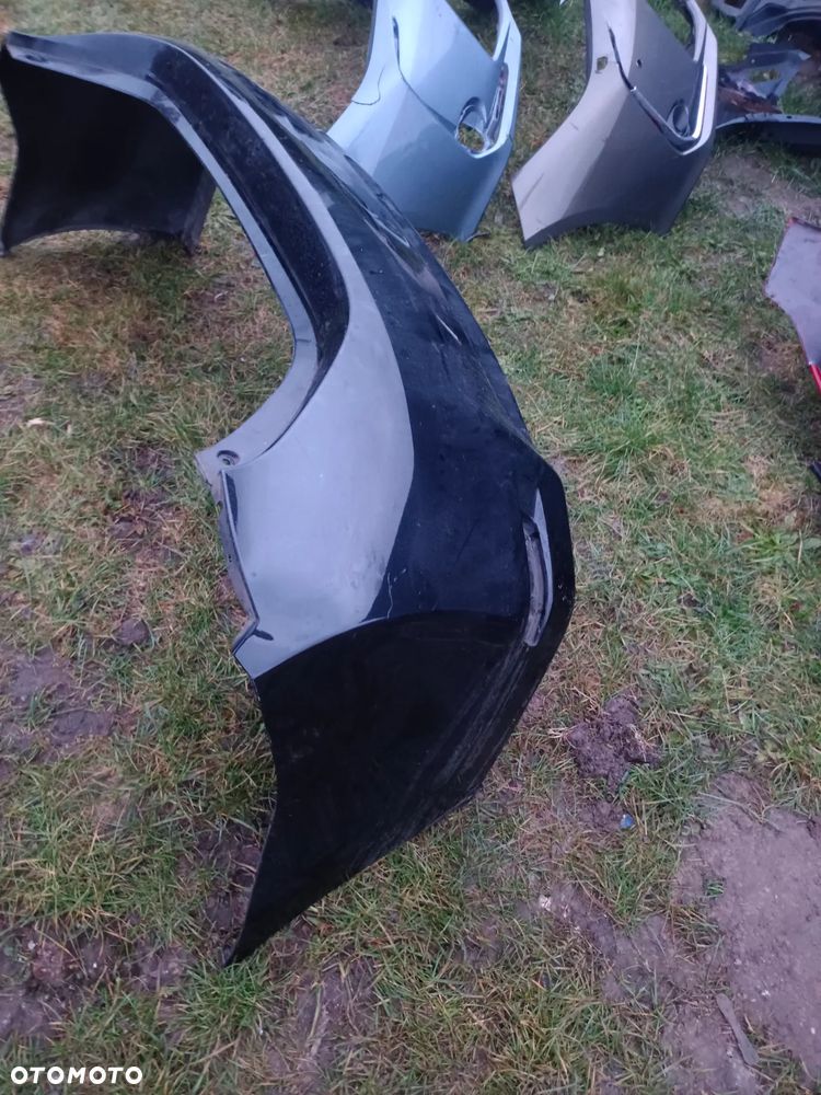 ZDERZAK TYŁ TYLNY TOYOTA COROLLA E16 13- - 1