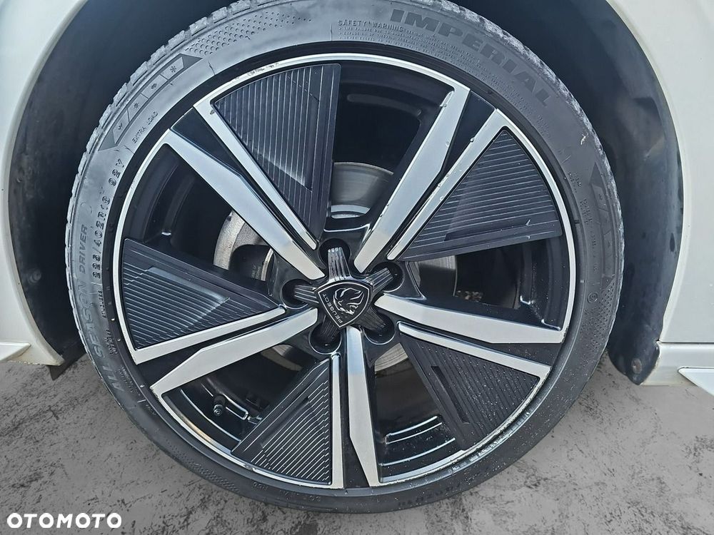 Peugeot 308 - 23