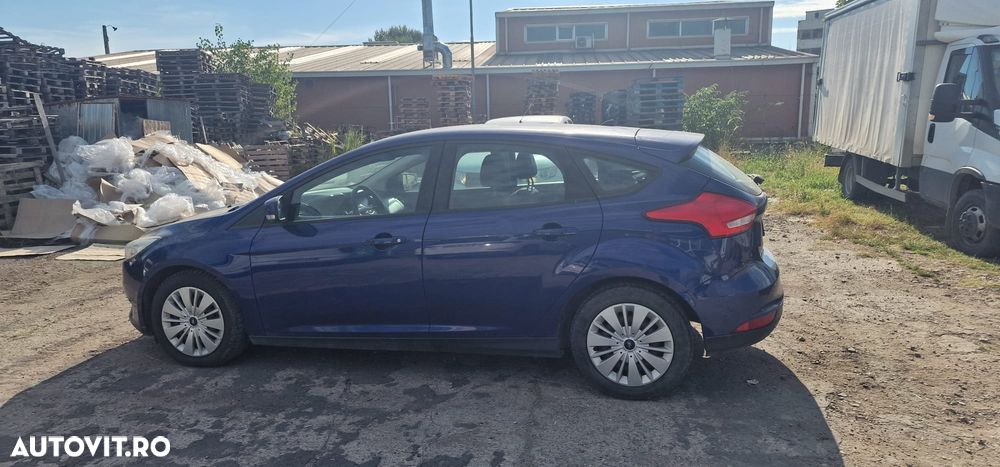 Ford Focus 1.5 TDCi Trend - 4