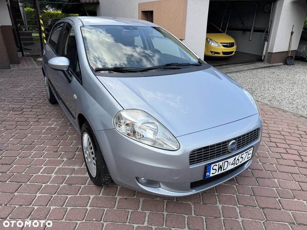Fiat Grande Punto 1.2 8V Dynamic - 3