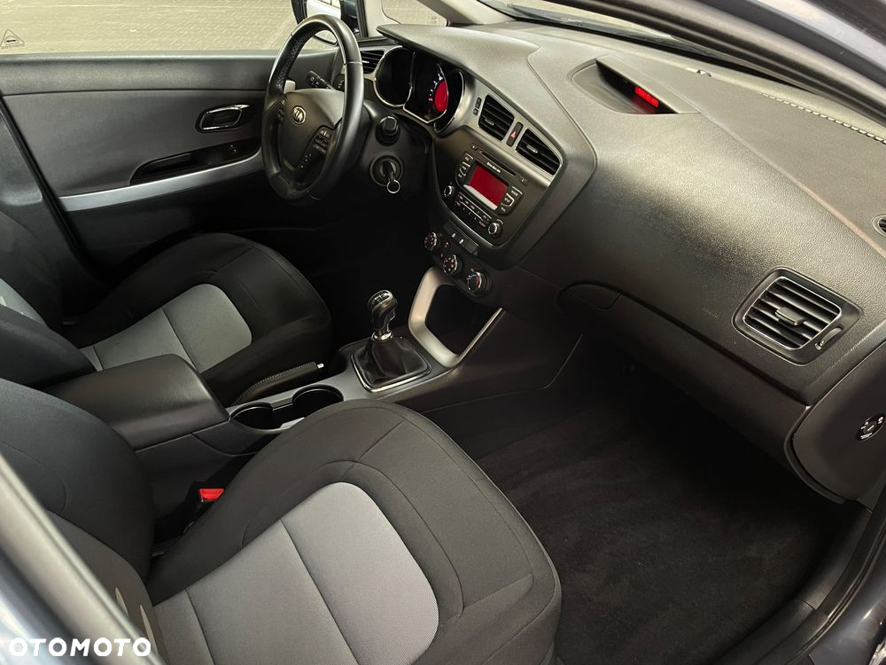 Kia Ceed - 6