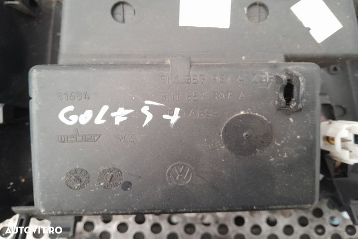 Consola centrala 5N1857307A Volkswagen VW Golf 5  [din 2003 pana  200 - 2