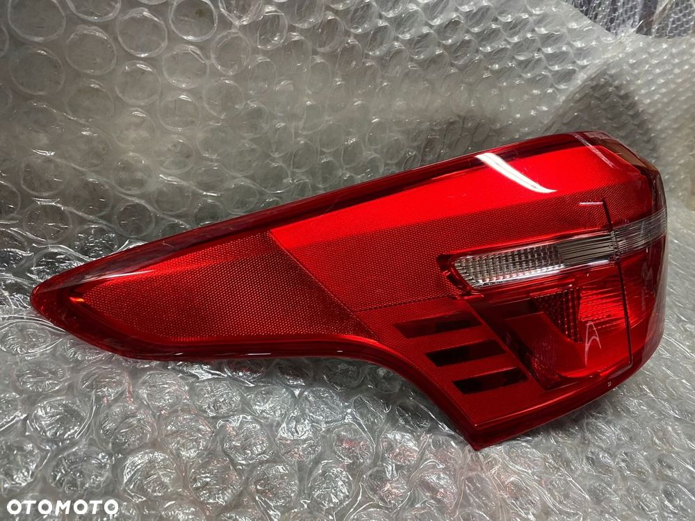 LAMPA TYŁ LH FORD FOCUS MK3 LIFT KOMBI F1EB-13405E - 3