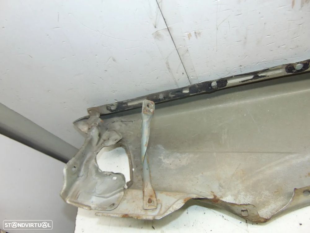 Toyota Corolla DX guarda lamas - 6