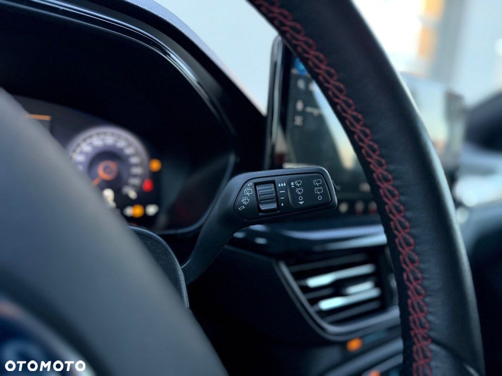 Ford Focus 2.3 EcoBoost ST X - 26