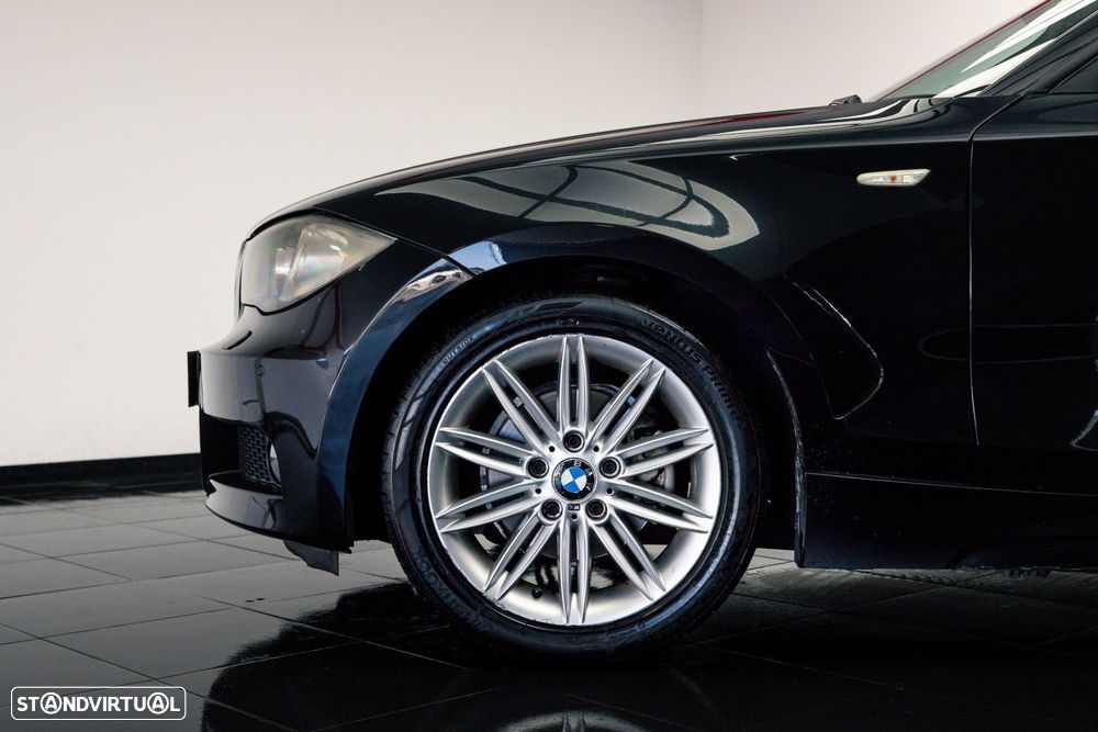 BMW 118 d Pack M - 7