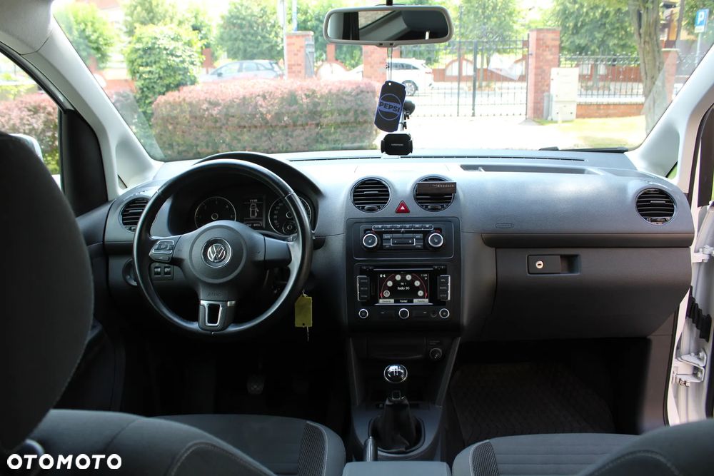 Volkswagen Caddy Trendline Mixt - 24