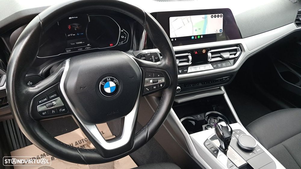 BMW 330 e Corporate Edition Auto - 25