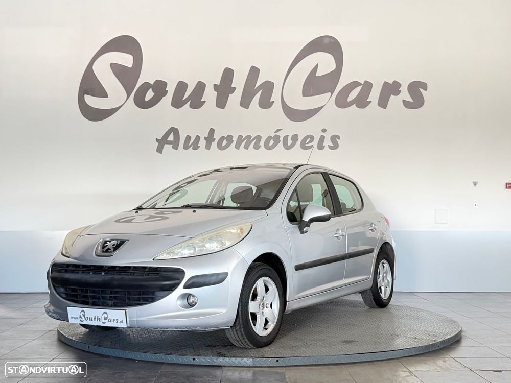 Peugeot 207 1.4 16V Premium - 10