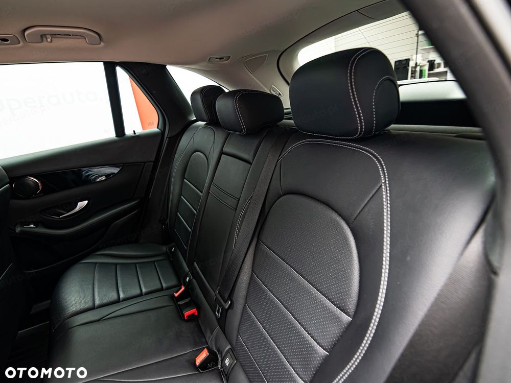Mercedes-Benz GLC - 25