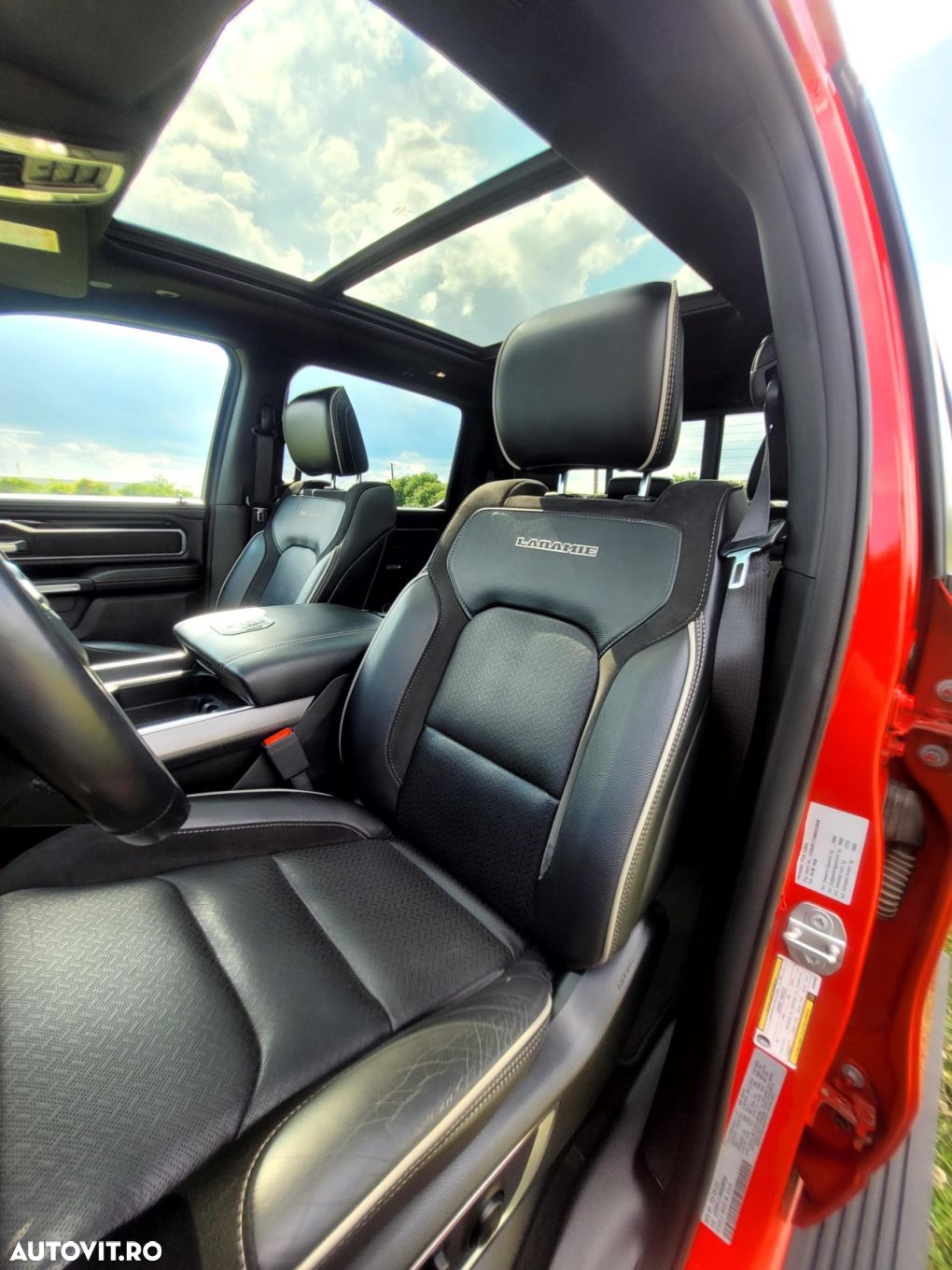 Dodge RAM - 32
