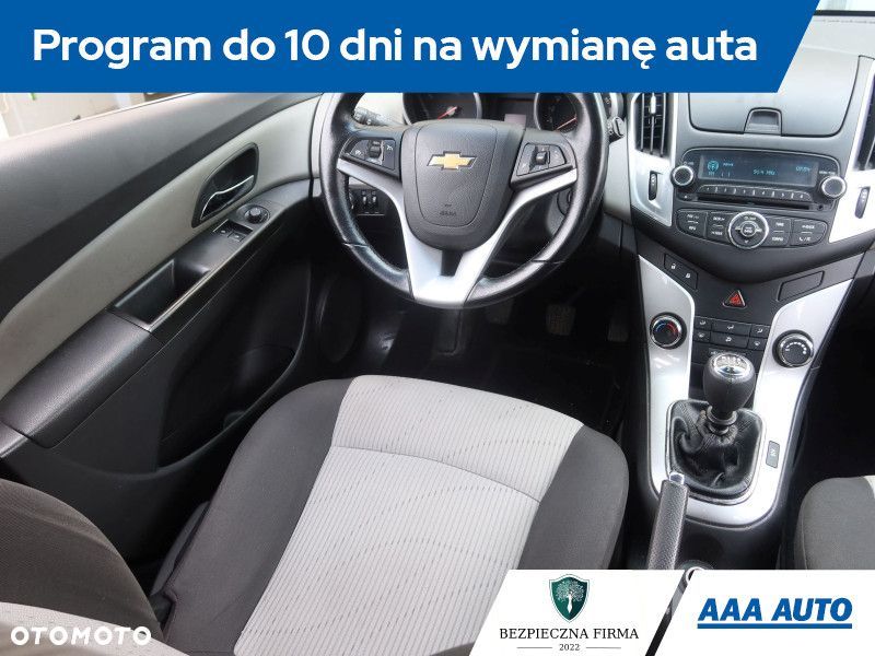 Chevrolet Cruze - 9